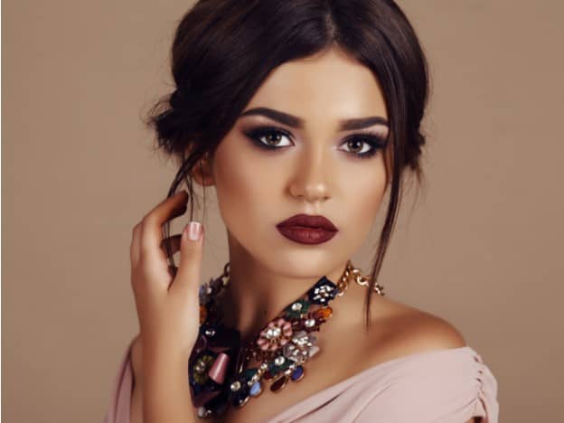 pintura de labios y ojos